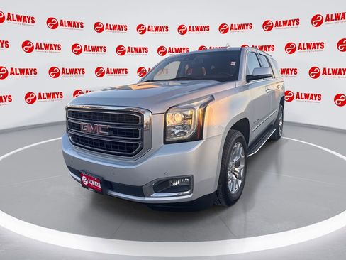 Used 2019 GMC Yukon SLT image 1