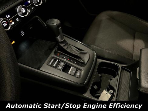 Used 2025 Honda CR-V LX image 18