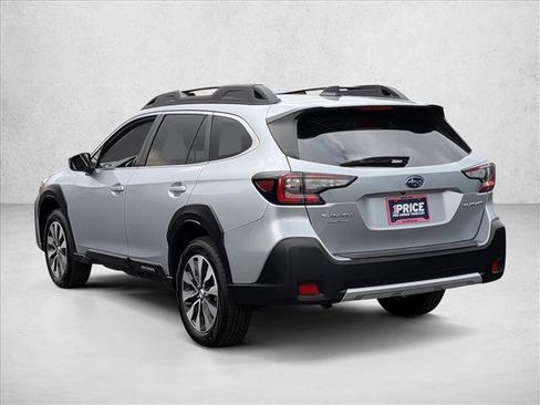 Used 2025 Subaru Outback Limited AWD/4WD image 8