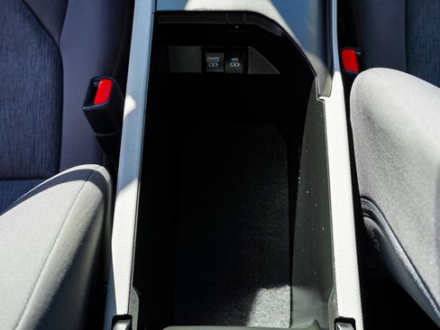 Certified 2023 Toyota Camry LE FWD image 36