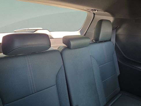 Used 2025 GMC Acadia AT4 w/ Super Cruise Package AWD/4WD image 31