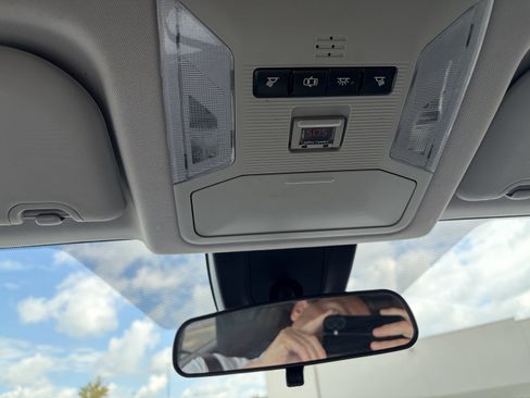 Used 2019 Toyota RAV4 LE w/ All Weather Liner Package AWD/4WD image 25