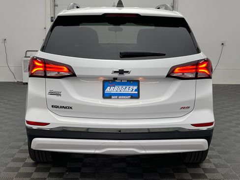Used 2023 Chevrolet Equinox RS w/ LPO, Floor Liner Package FWD image 8
