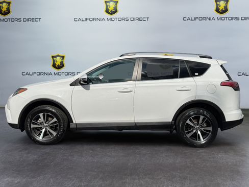 Used 2017 Toyota RAV4 XLE w/ Carpet Mat Package AWD/4WD image 2