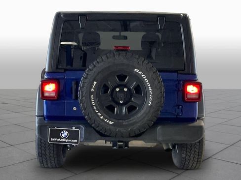 Used 2020 Jeep Wrangler Sport image 4