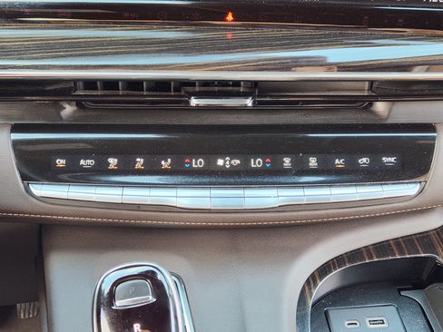 Used 2021 Cadillac Escalade Sport w/ Driver Assist Tech Package AWD/4WD image 20