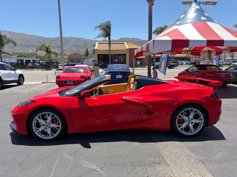 Used 2022 Chevrolet Corvette Stingray Premium Conv w/ Z51 Performance Package RWD image 46