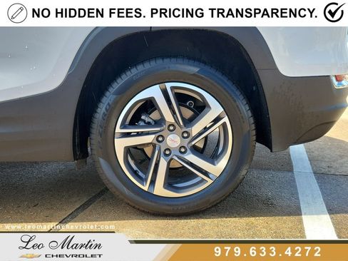 Used 2020 GMC Terrain SLT FWD image 8