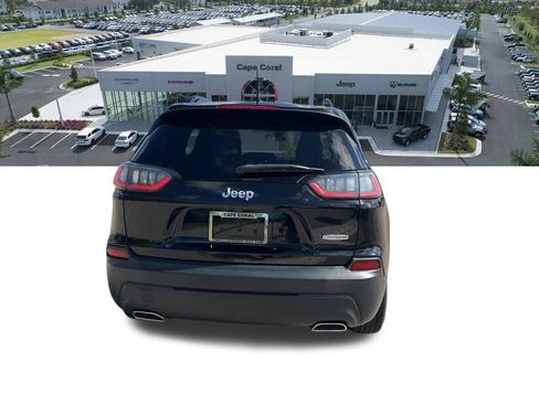 Certified 2022 Jeep Cherokee Latitude Lux FWD image 23