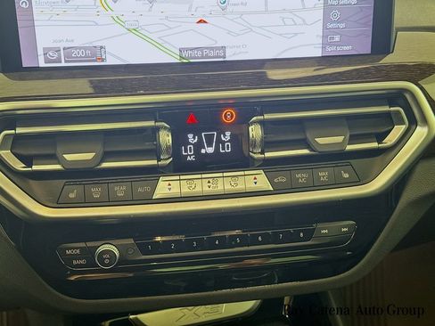 Used 2023 BMW X3 xDrive30i w/ Premium Package w/ZPA AWD/4WD image 16