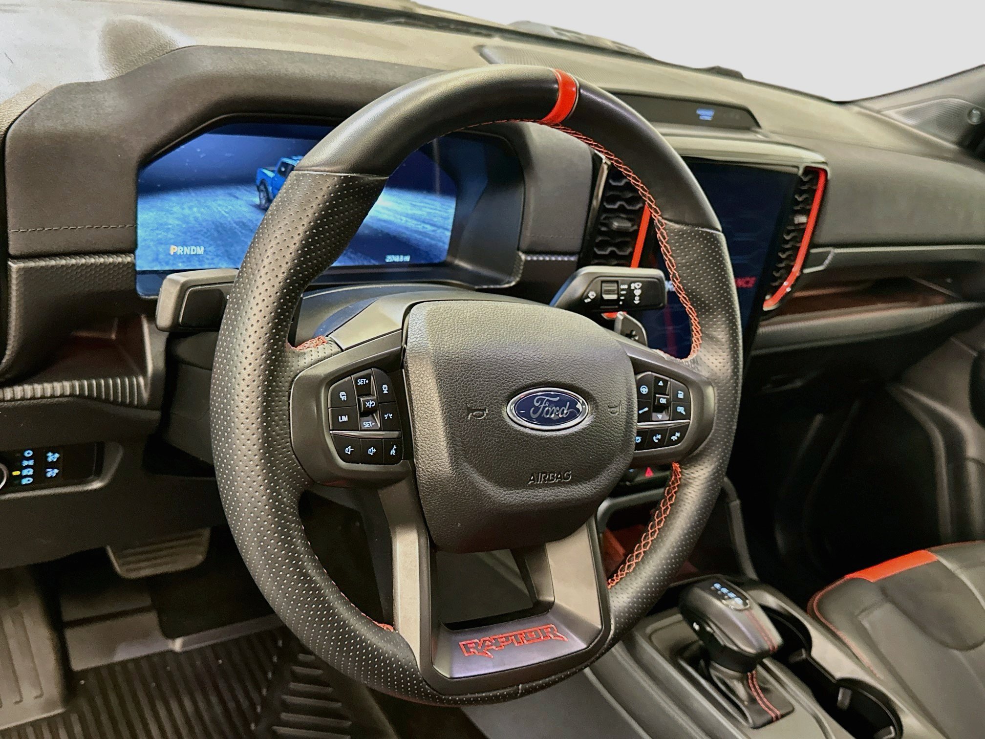 Used 2025 Ford Ranger Raptor AWD/4WD image 18