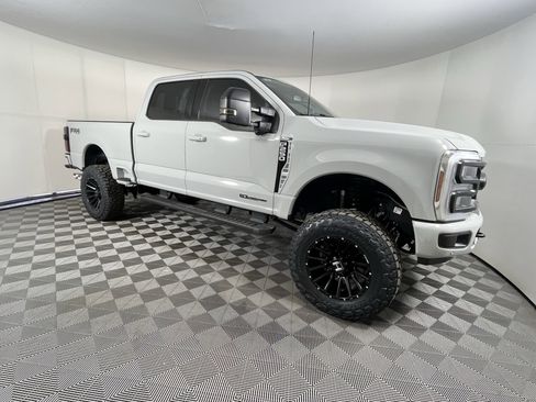 New 2025 Ford F250 Lariat w/ Lariat Ultimate Package image 7