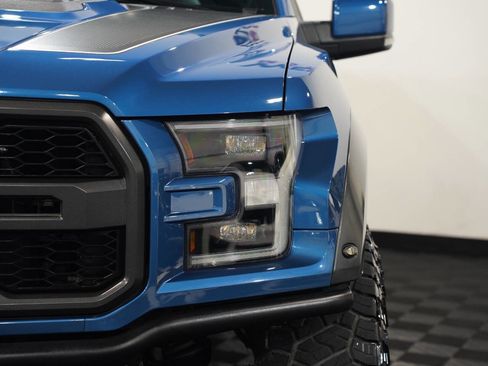 Used 2019 Ford F150 Raptor w/ Equipment Group 802A Luxury image 10