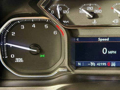 Used 2022 GMC Sierra 2500 SLE w/ Snow Plow Prep/Camper Package AWD/4WD image 13