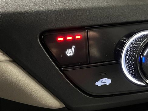 New 2025 Honda Accord SE image 21