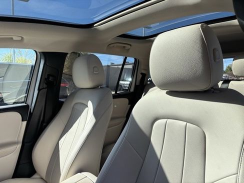 Certified 2020 Mercedes-Benz GLB 250 GLB 250 image 2