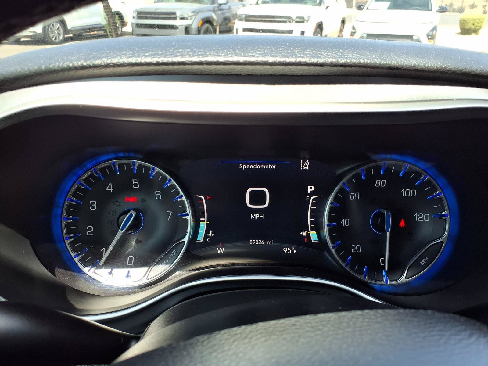 Used 2021 Chrysler Pacifica Touring w/ S Appearance Package FWD image 29