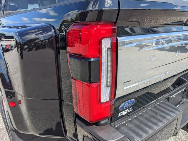Used 2026 Ford F450 Platinum w/ Platinum Plus Package AWD/4WD image 10