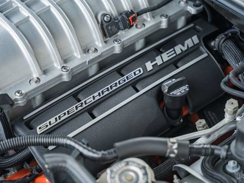 Used 2022 Dodge Challenger SRT Hellcat RWD image 31