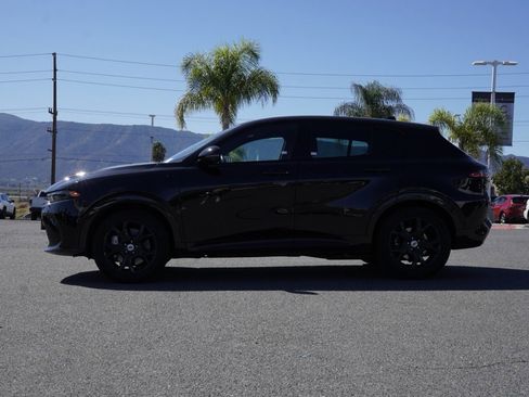 Used 2024 Dodge Hornet R/T Plus w/ Tech Pack Plus w/o Parking image 8