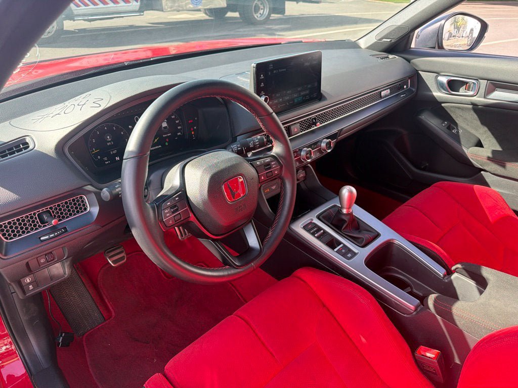 Used 2024 Honda Civic Type R image 11