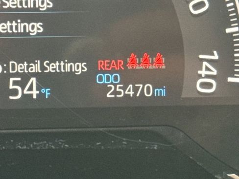 Used 2023 Toyota RAV4 LE image 18