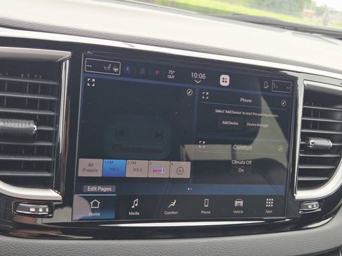 Used 2026 Chrysler Pacifica Select FWD image 29