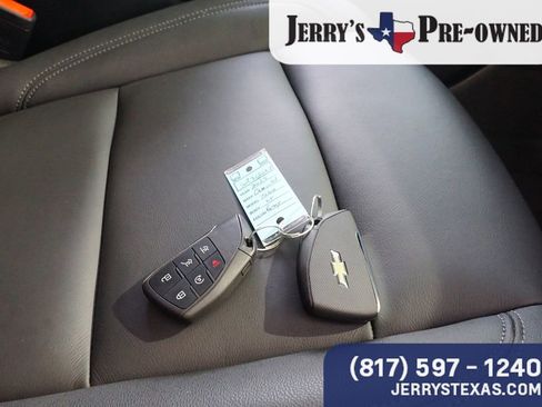 Used 2025 Chevrolet Tahoe LT w/ Comfort Package image 26