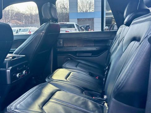 Used 2020 Ford Expedition Max Limited image 18