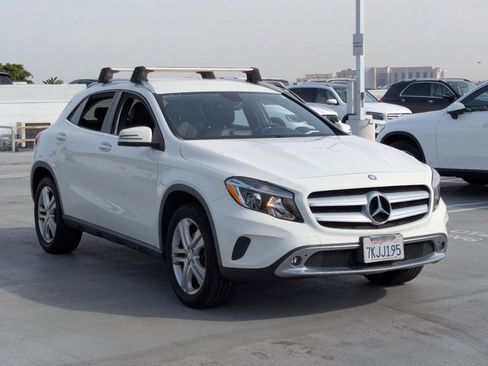 Used 2015 Mercedes-Benz GLA 250 image 3
