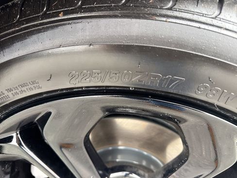 Used 2025 Honda Accord SE image 31