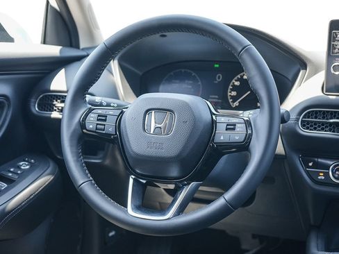 New 2027 Honda HR-V EX-L image 13