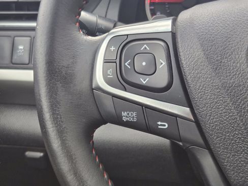 Used 2015 Toyota Camry SE FWD image 24