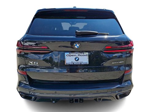 Used 2025 BMW X5 xDrive40i w/ M Sport Package AWD/4WD image 5