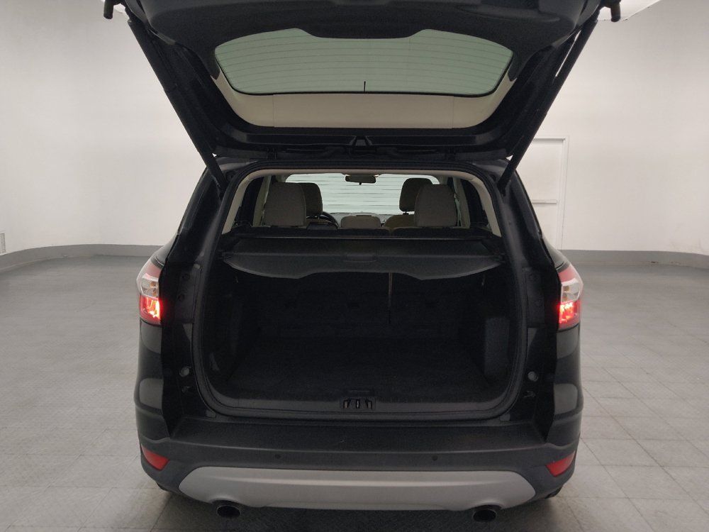 Used 2017 Ford Escape SE w/ Equipment Group 201A FWD image 29