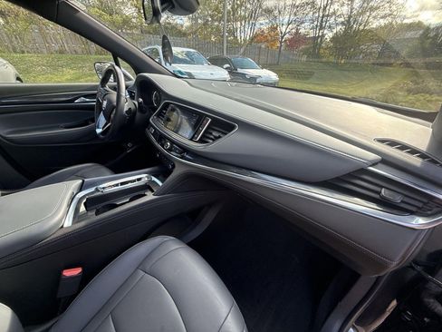 Certified 2023 Buick Enclave Essence w/ Experience Buick Package image 34