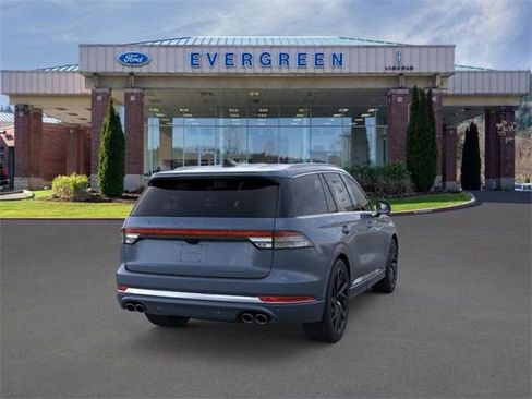 New 2025 Lincoln Aviator Black Label image 8
