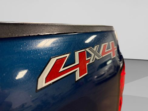 Used 2017 Chevrolet Silverado 1500 LT w/ All Star Edition image 40