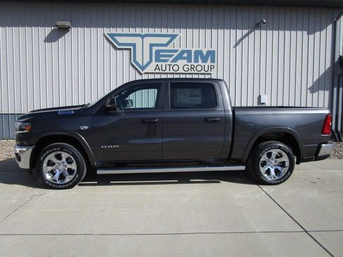 New 2026 RAM 1500 Big Horn AWD/4WD image 4