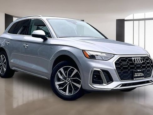 Certified 2023 Audi Q5 2.0T Premium Plus w/ Premium Plus Package AWD/4WD image 1