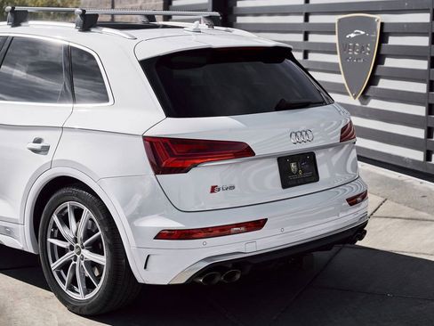 Used 2024 Audi SQ5 Premium Plus image 10