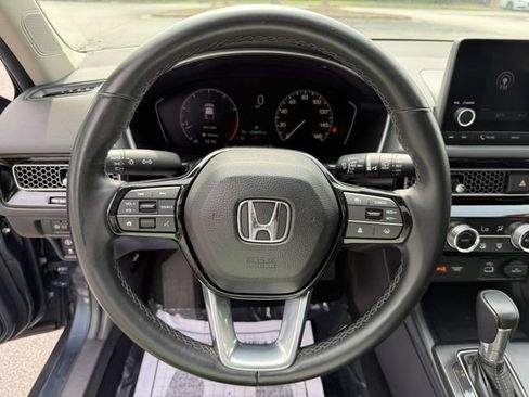 Used 2024 Honda Civic EX-L image 18