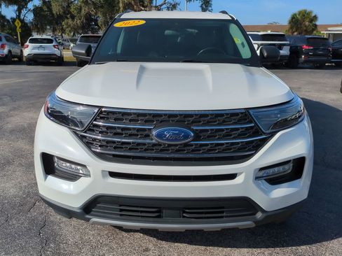 Certified 2022 Ford Explorer XLT w/ Equipment Group 202A image 9