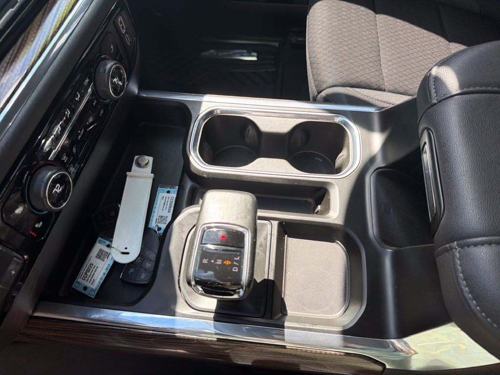 Used 2024 Chevrolet Silverado 1500 LT Trail Boss w/ Convenience Package II AWD/4WD image 21