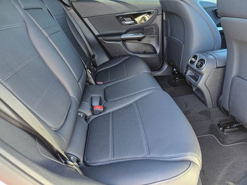 New 2026 Mercedes-Benz GLC 300 4MATIC image 34