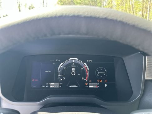 New 2026 Toyota Tundra Limited AWD/4WD image 28
