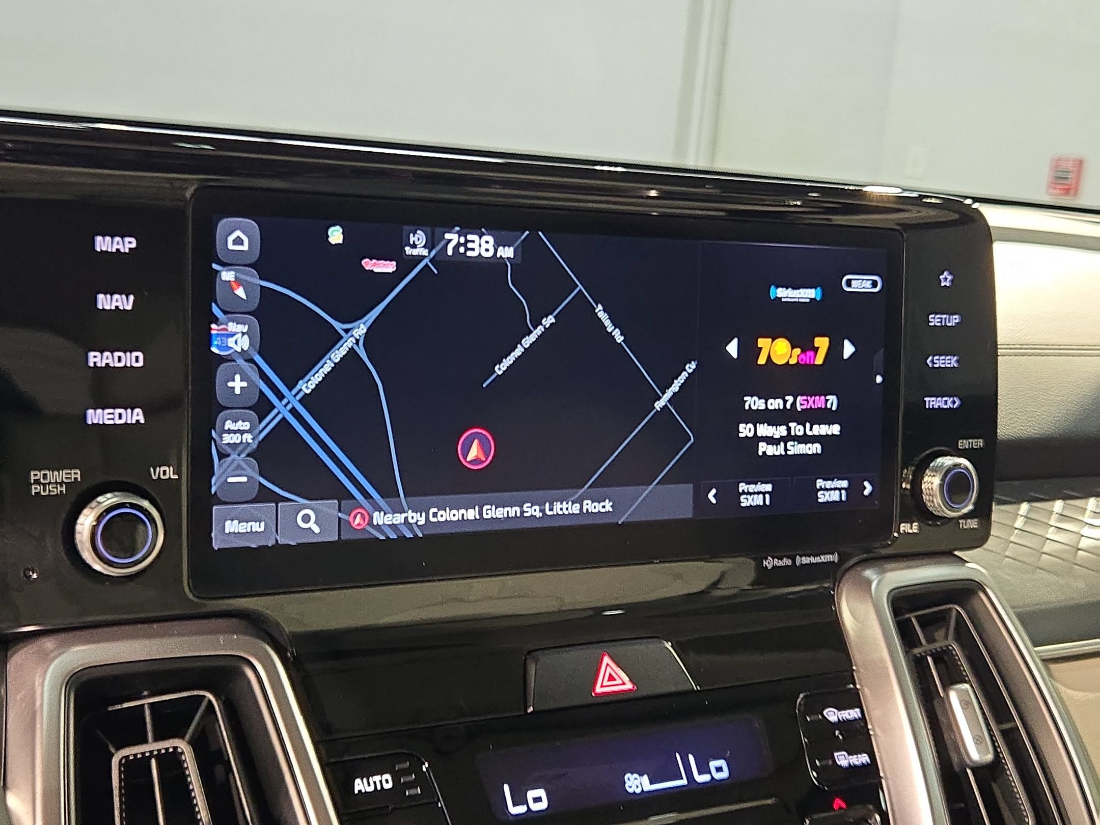 Used 2022 Kia Sorento S w/ Panoramic Sunroof Package FWD image 31