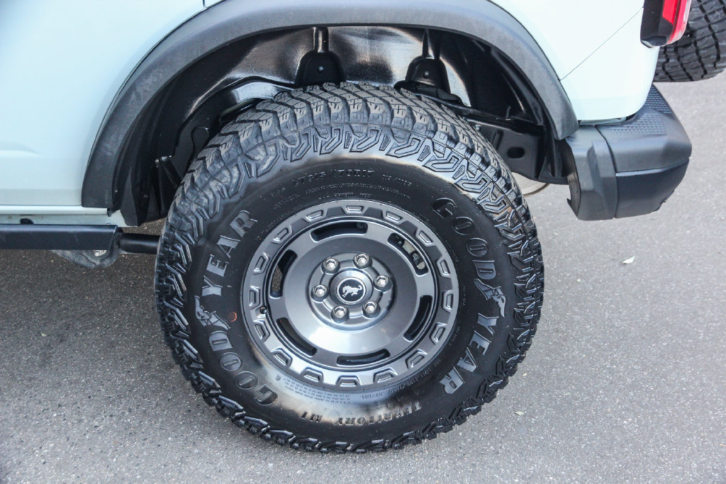 Certified 2024 Ford Bronco Everglades AWD/4WD image 15