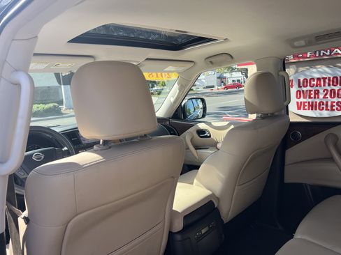 Used 2018 Nissan Armada SL w/ Premium Package image 31
