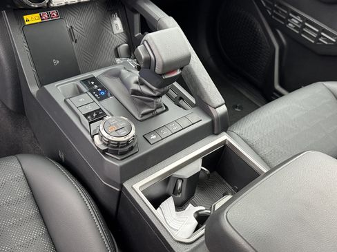 New 2026 Toyota Tacoma TRD Off-Road AWD/4WD image 19